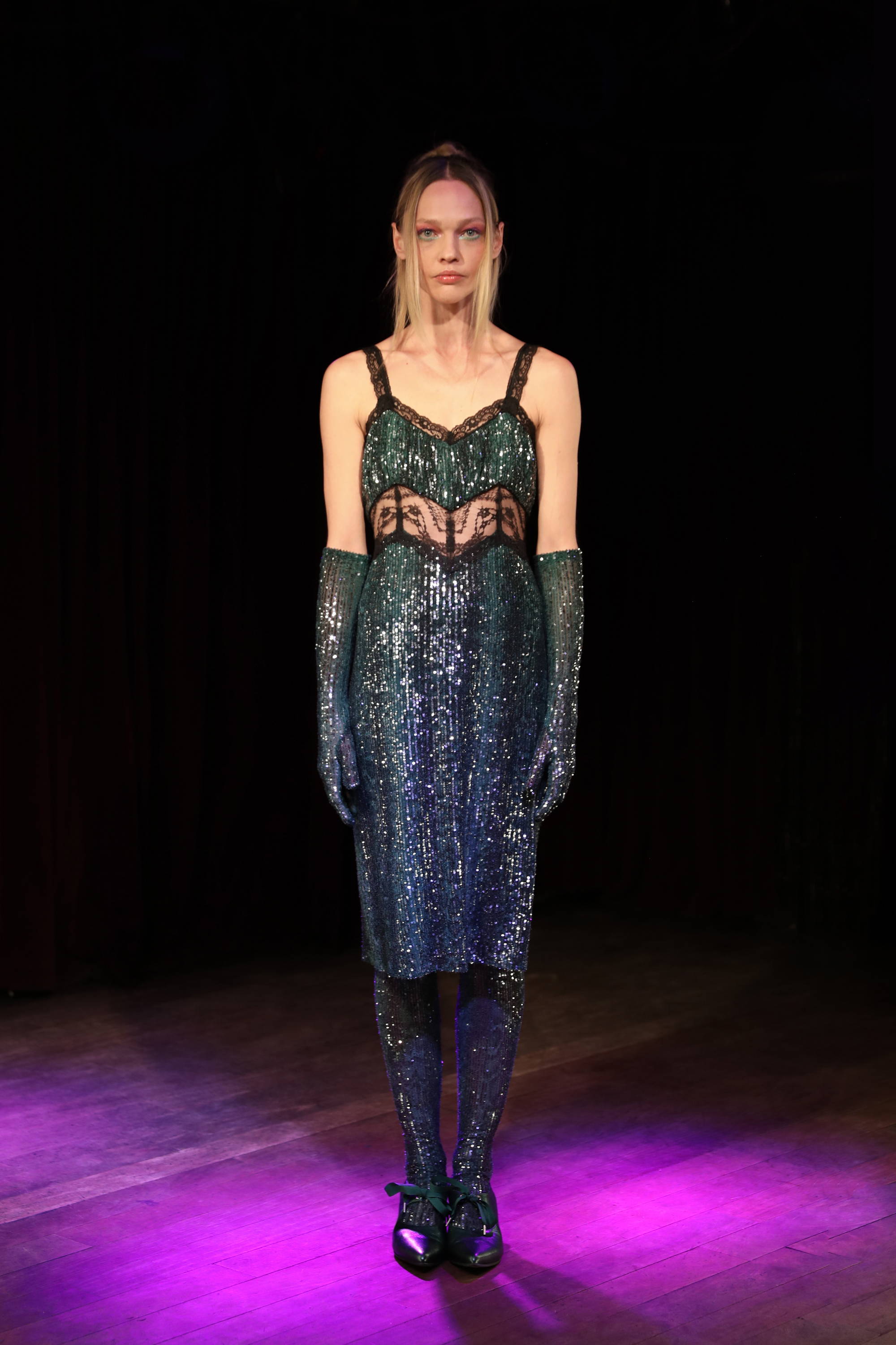 Fall/Winter 2023 – Anna Sui